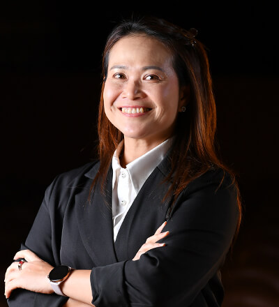 “ไก่” ปวีณา ทองสุก